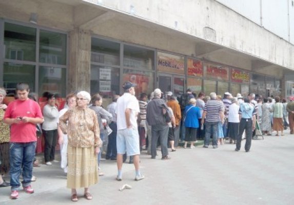 Începe o nouă etapă de distribuire a pachetelor